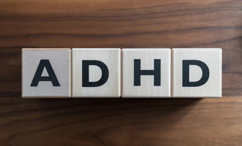 大人のADHDで生じる困りごとあるあるとは？抱えがちなお悩みを徹底調査